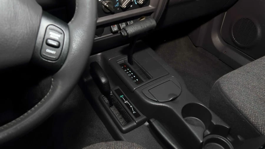 2000 Jeep XJ Cherokee - Image 19 of 21