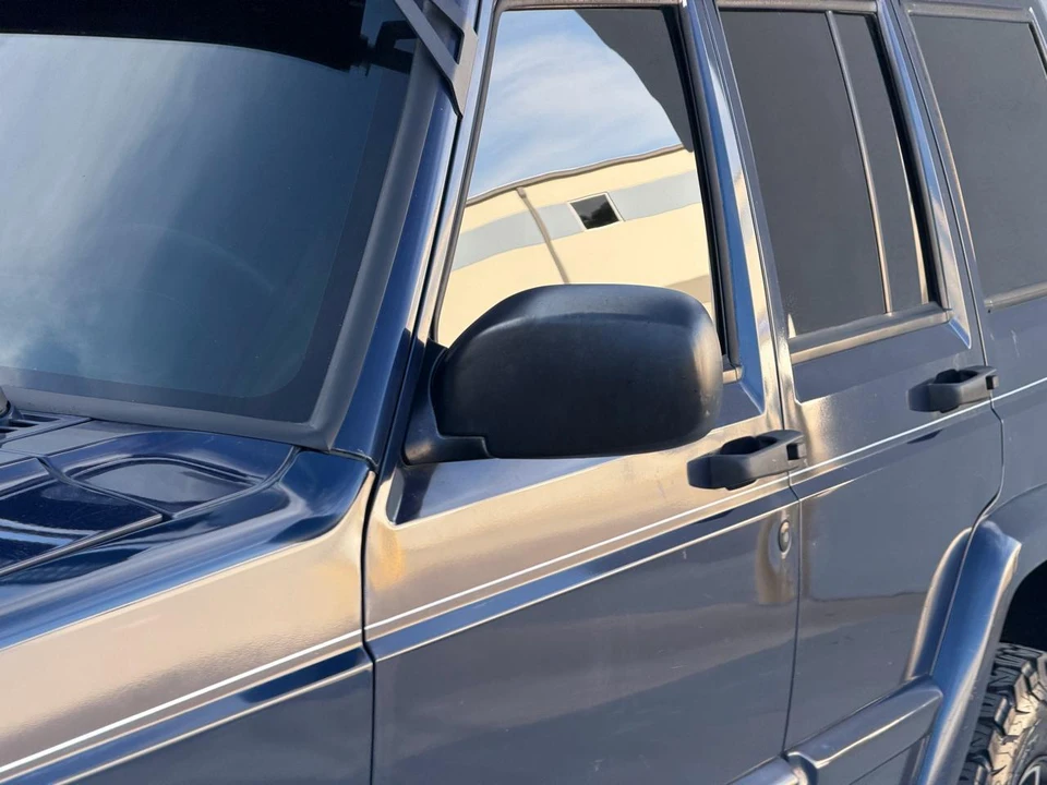2000 Jeep XJ Cherokee - Image 20 of 31