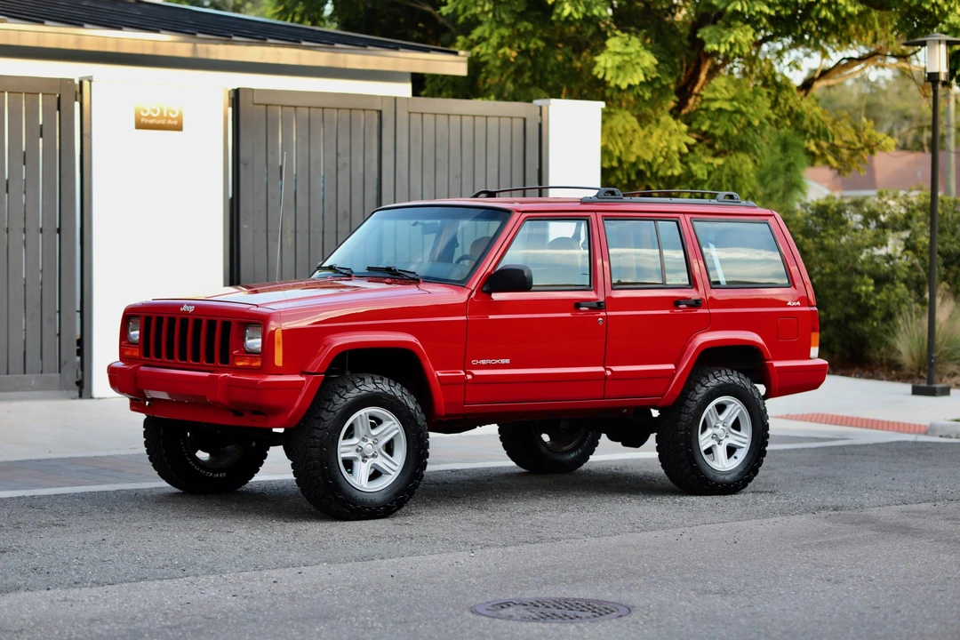 2000 Jeep XJ Cherokee - Image 8 of 31