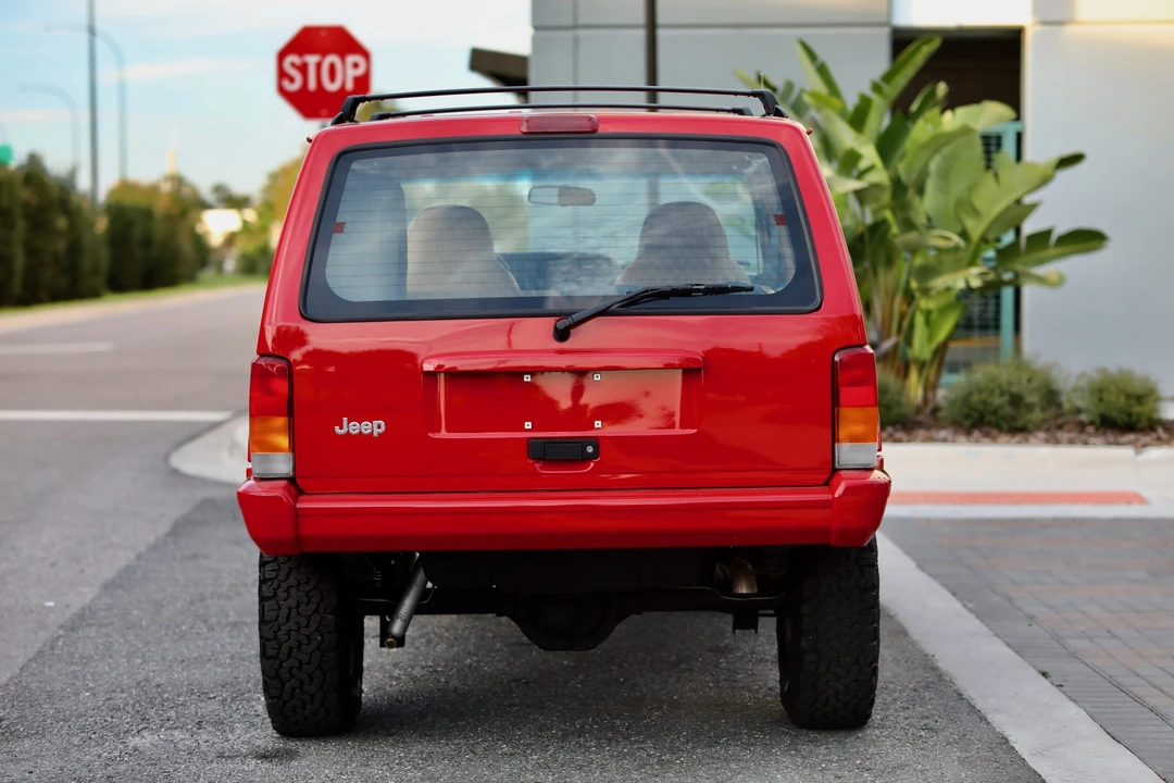 2000 Jeep XJ Cherokee - Image 20 of 31