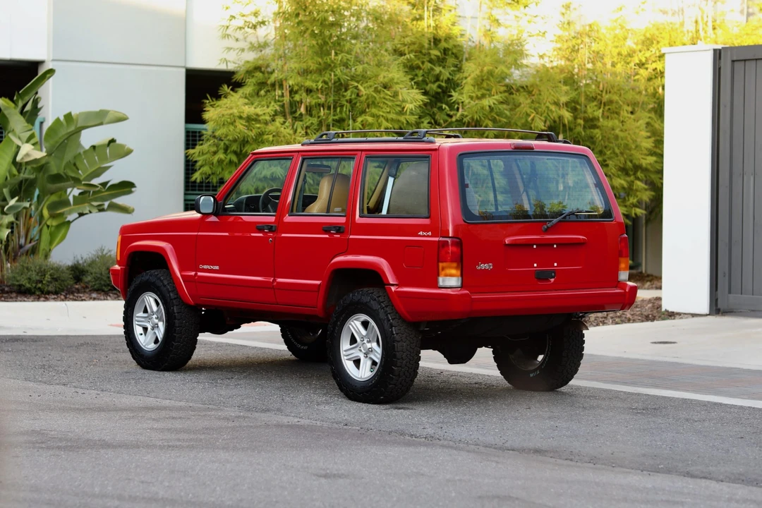 2000 Jeep XJ Cherokee - Image 23 of 31