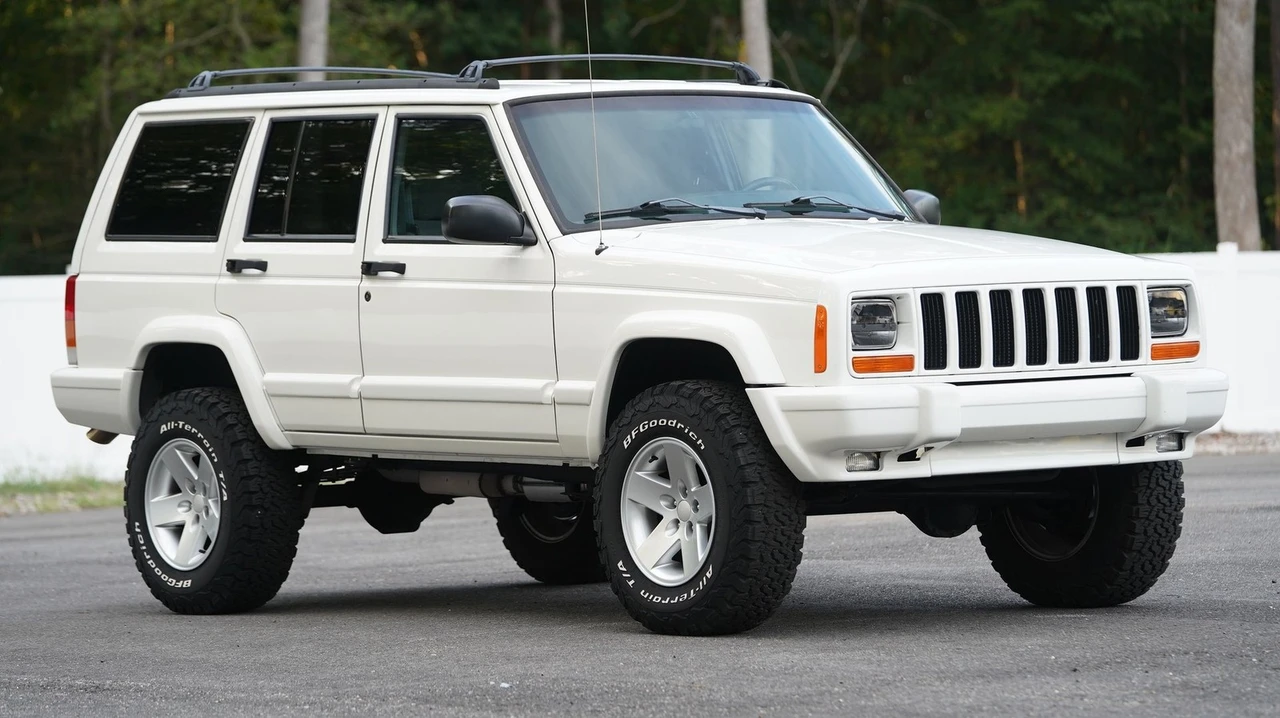 2000 Jeep XJ Cherokee - Image 14 of 22