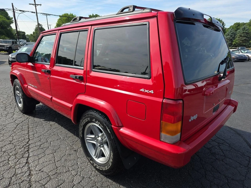 2000 Jeep XJ Cherokee - Image 20 of 31