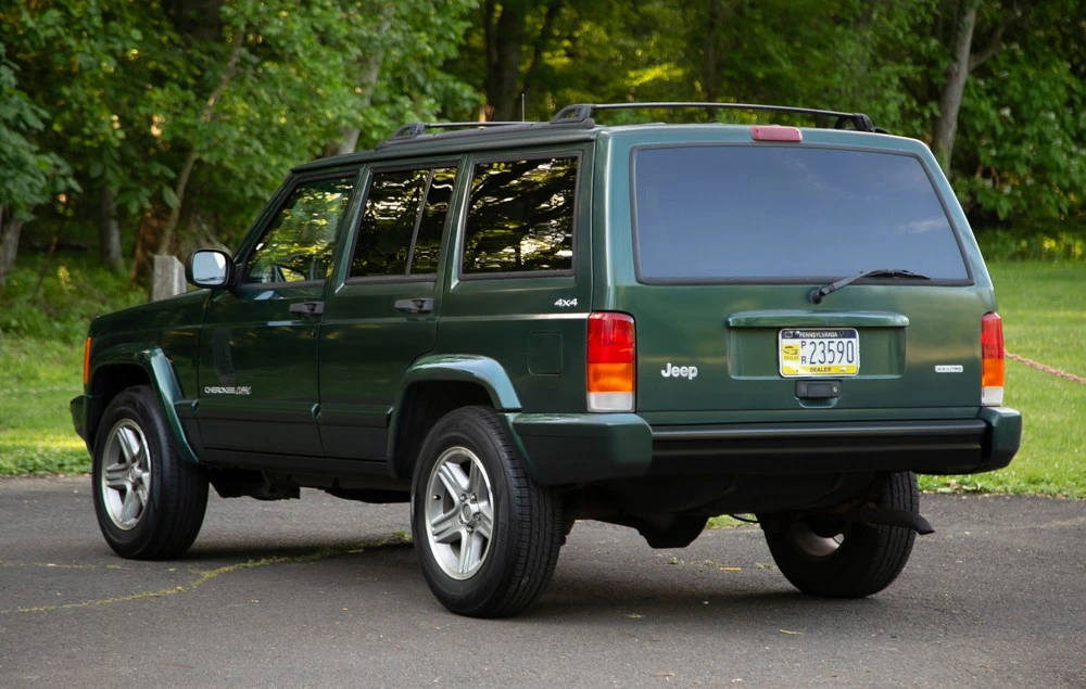 2000 Jeep XJ Cherokee - Image 3 of 19