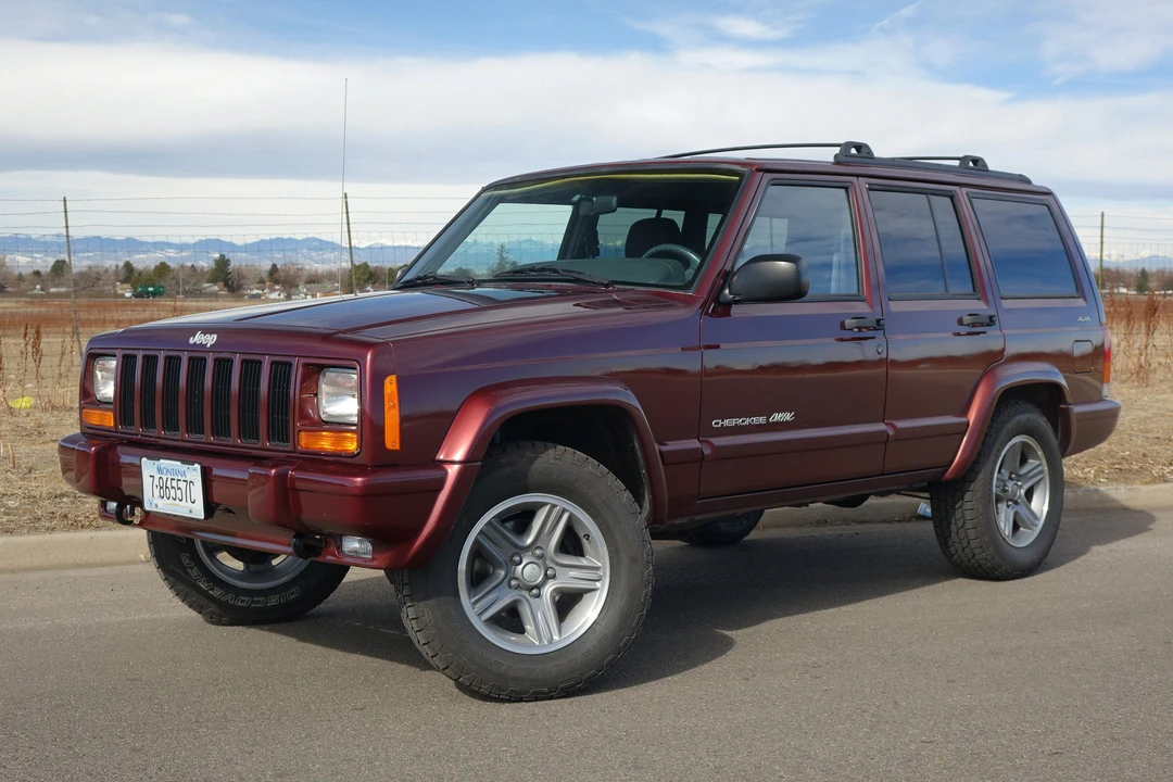 2000 Jeep XJ Cherokee - Image 5 of 31