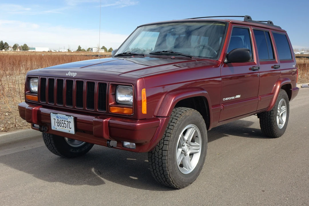 2000 Jeep XJ Cherokee - Image 6 of 31