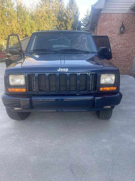 2000 Jeep XJ Cherokee - Image 3 of 31