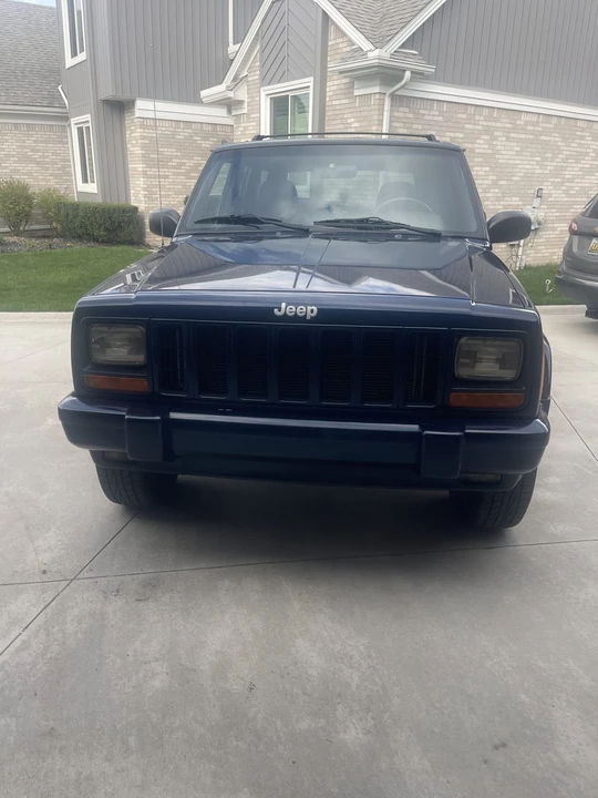 2000 Jeep XJ Cherokee - Image 11 of 31