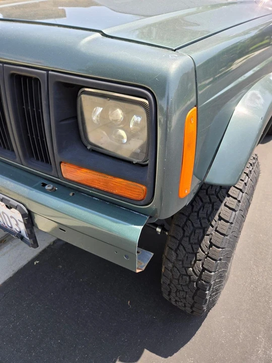 2000 Jeep XJ Cherokee - Image 9 of 31