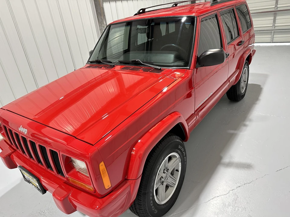 2000 Jeep XJ Cherokee - Image 16 of 31