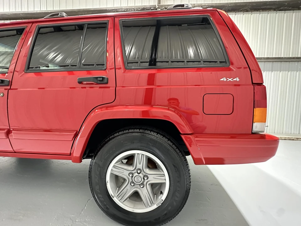 2000 Jeep XJ Cherokee - Image 31 of 31