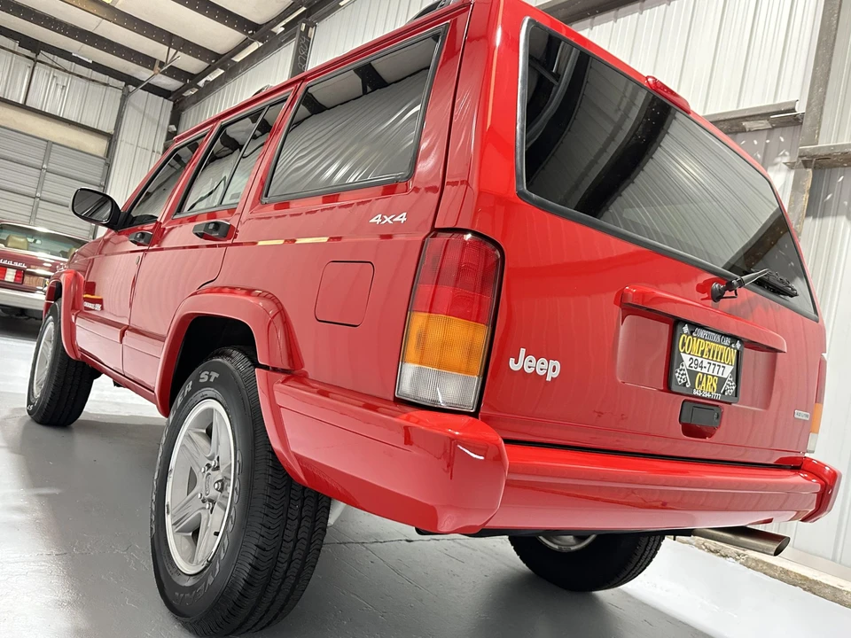 2000 Jeep XJ Cherokee - Image 14 of 31