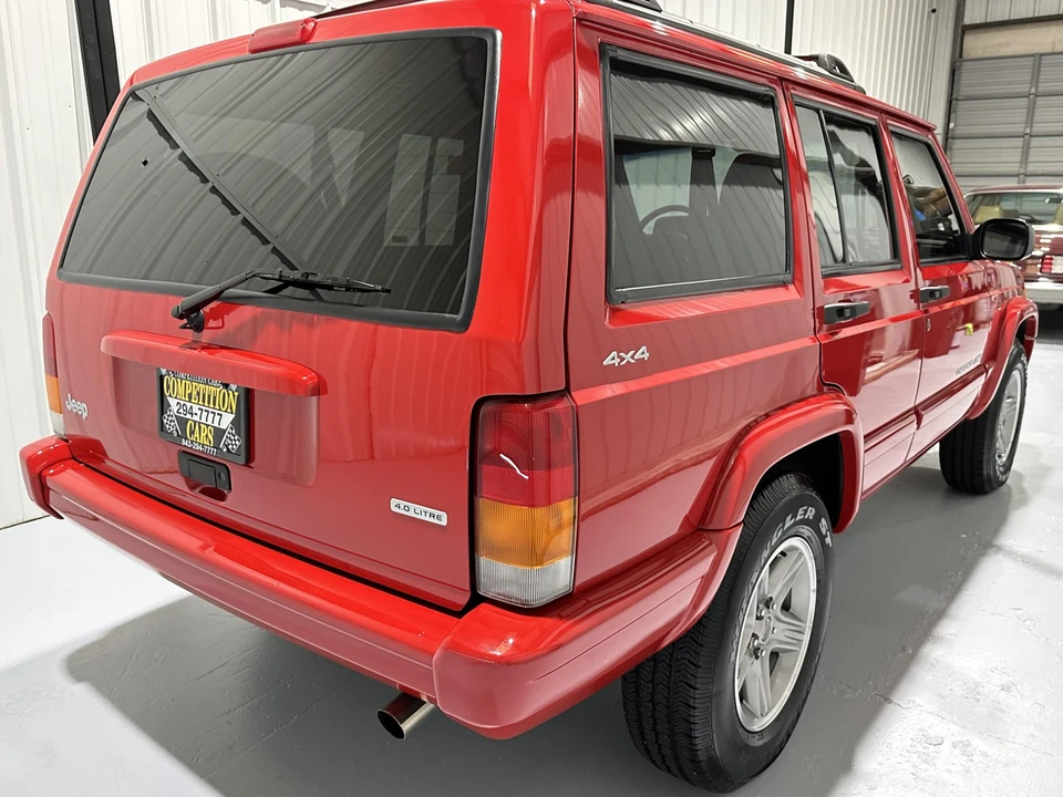 2000 Jeep XJ Cherokee - Image 12 of 31