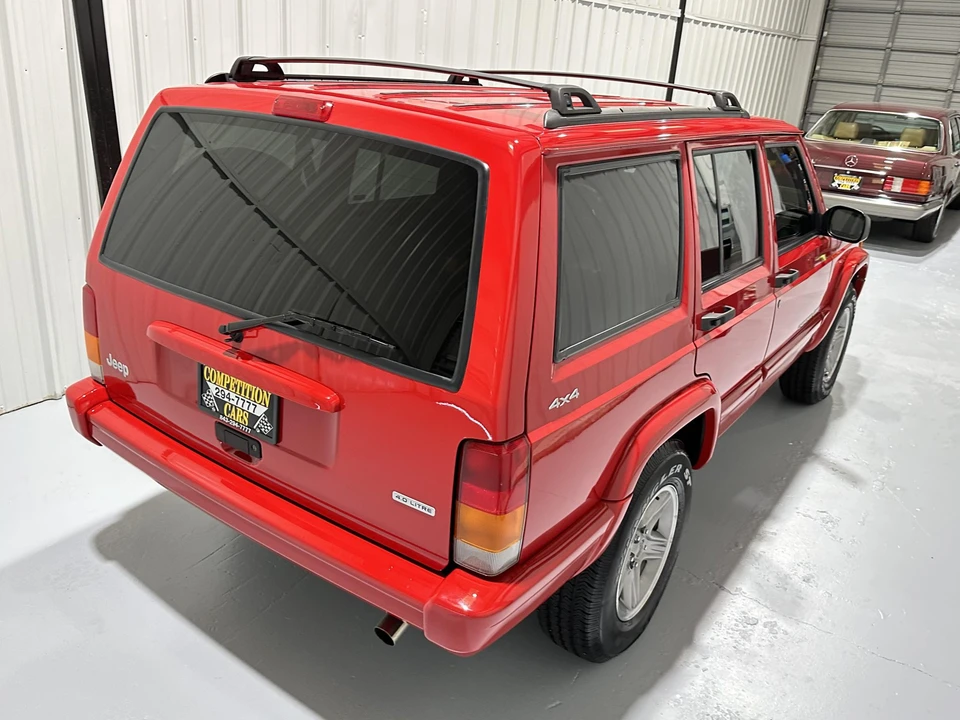 2000 Jeep XJ Cherokee - Image 11 of 31