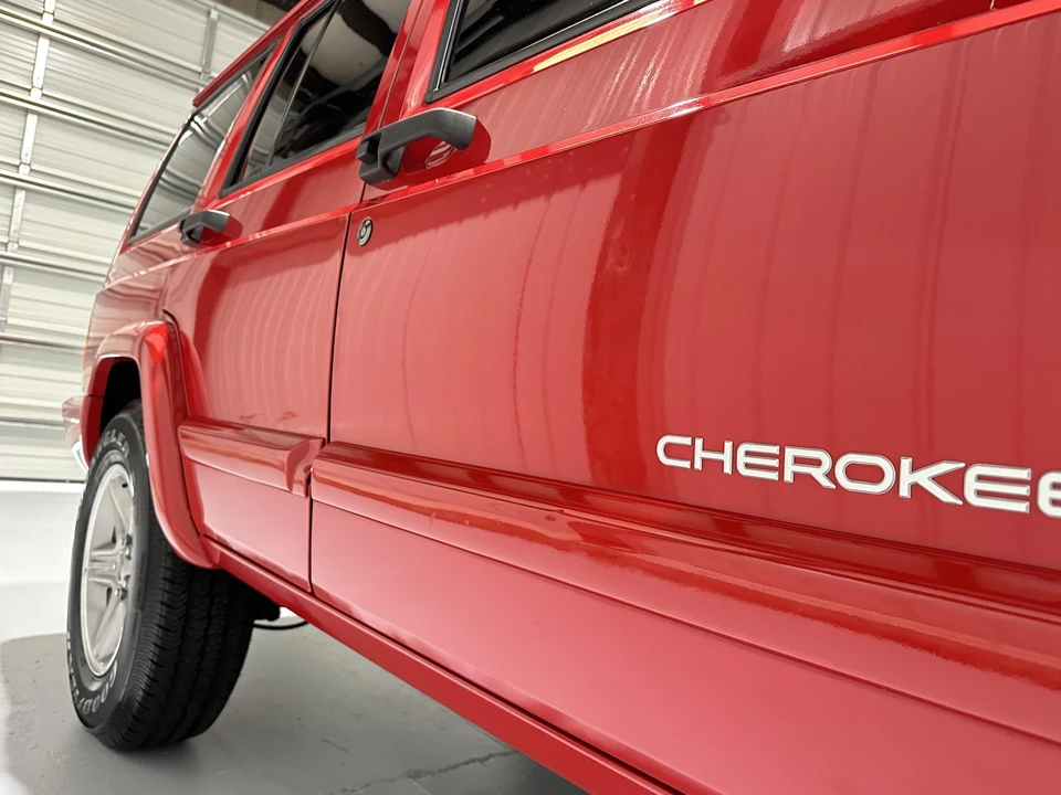 2000 Jeep XJ Cherokee - Image 23 of 31