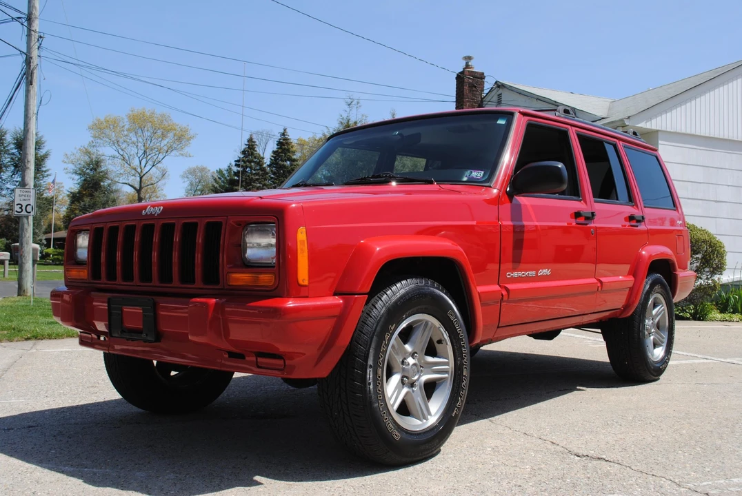 2000 Jeep XJ Cherokee - Image 12 of 31