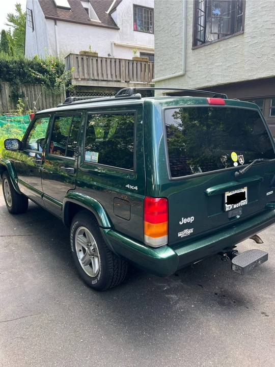 2000 Jeep XJ Cherokee - Image 22 of 31