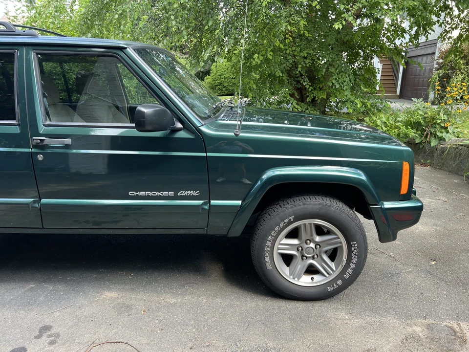 2000 Jeep XJ Cherokee - Image 26 of 31