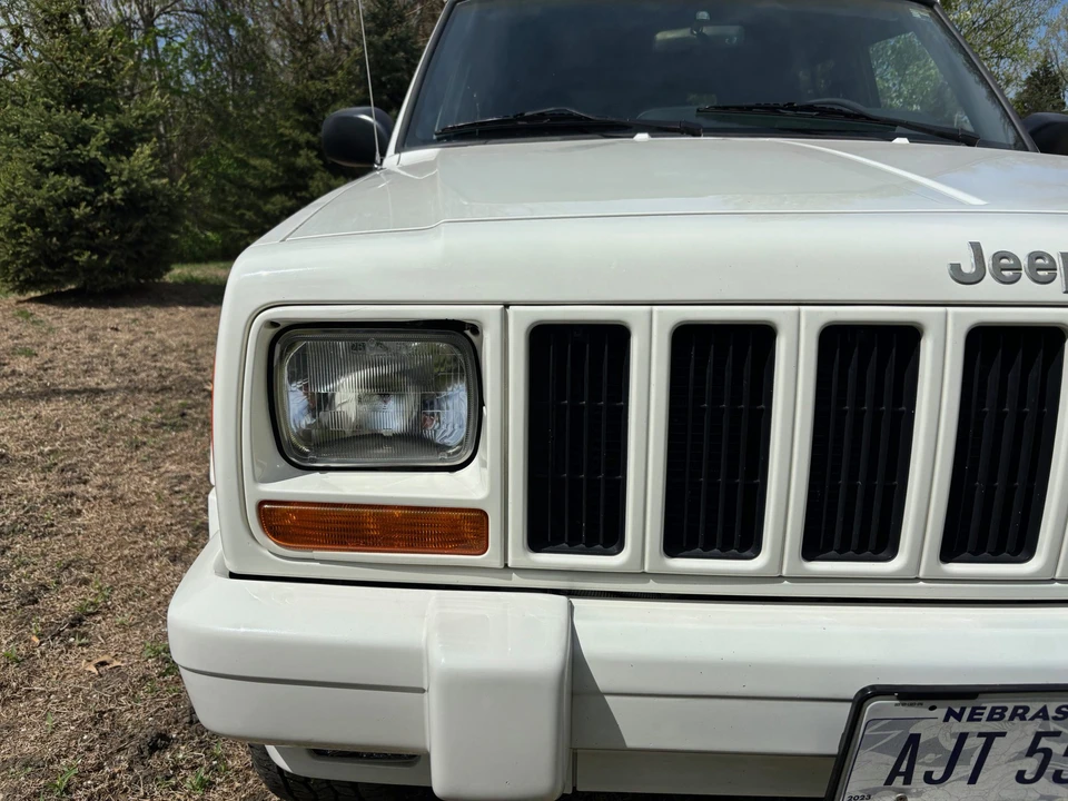 2000 Jeep XJ Cherokee - Image 28 of 31