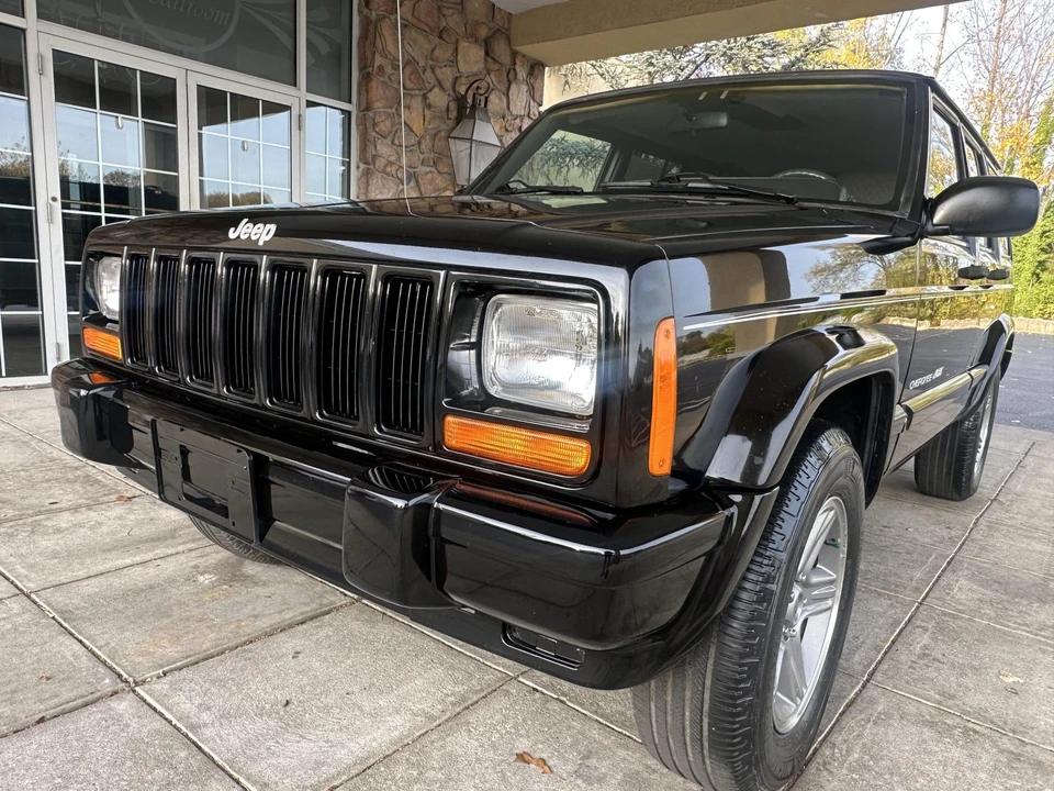 2000 Jeep XJ Cherokee - Image 18 of 31