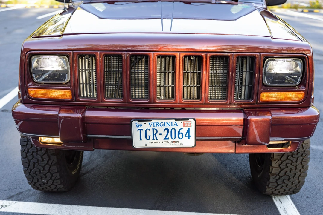 2000 Jeep XJ Cherokee - Image 11 of 31