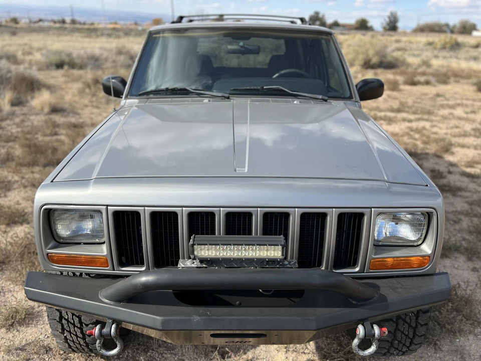 2000 Jeep XJ Cherokee - Image 6 of 31