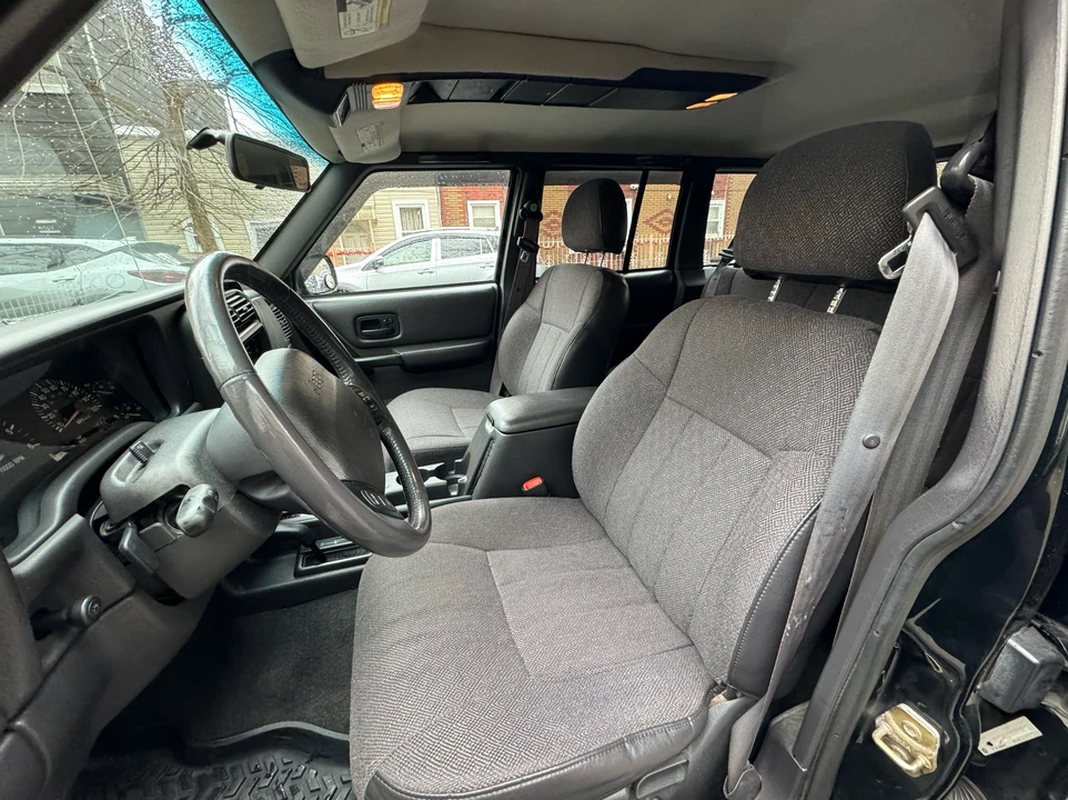 2000 Jeep XJ Cherokee - Image 31 of 31