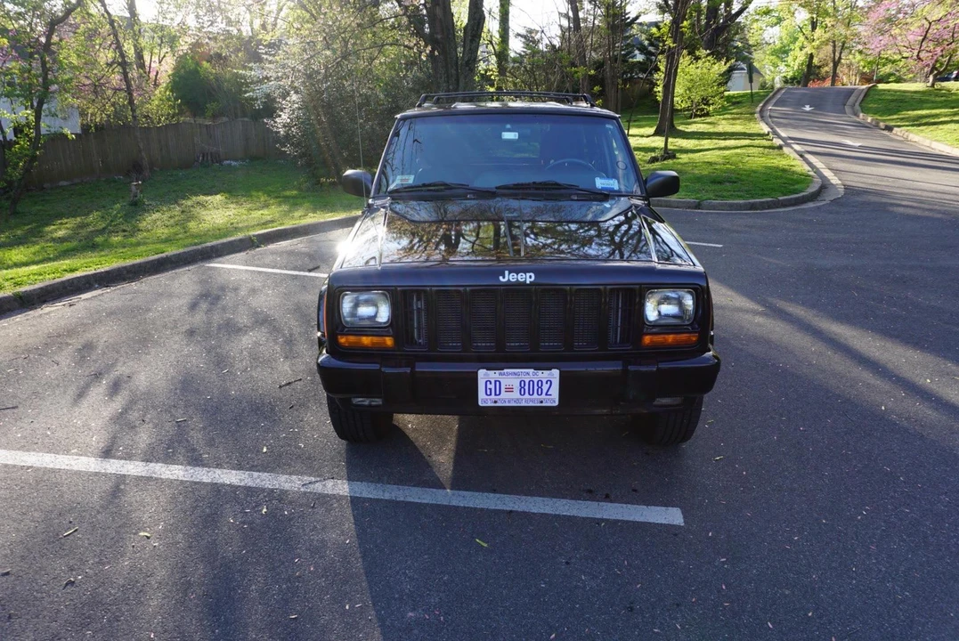 2000 Jeep XJ Cherokee - Image 8 of 31