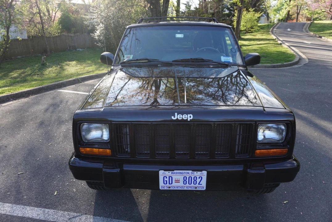 2000 Jeep XJ Cherokee - Image 7 of 31