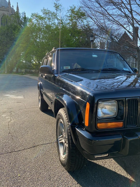 2000 Jeep XJ Cherokee - Image 27 of 31