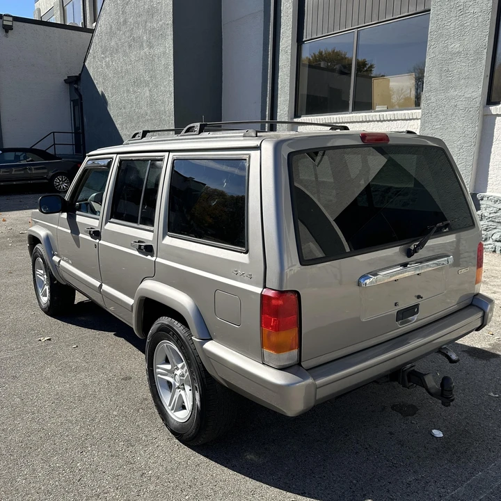 2000 Jeep XJ Cherokee - Image 7 of 12