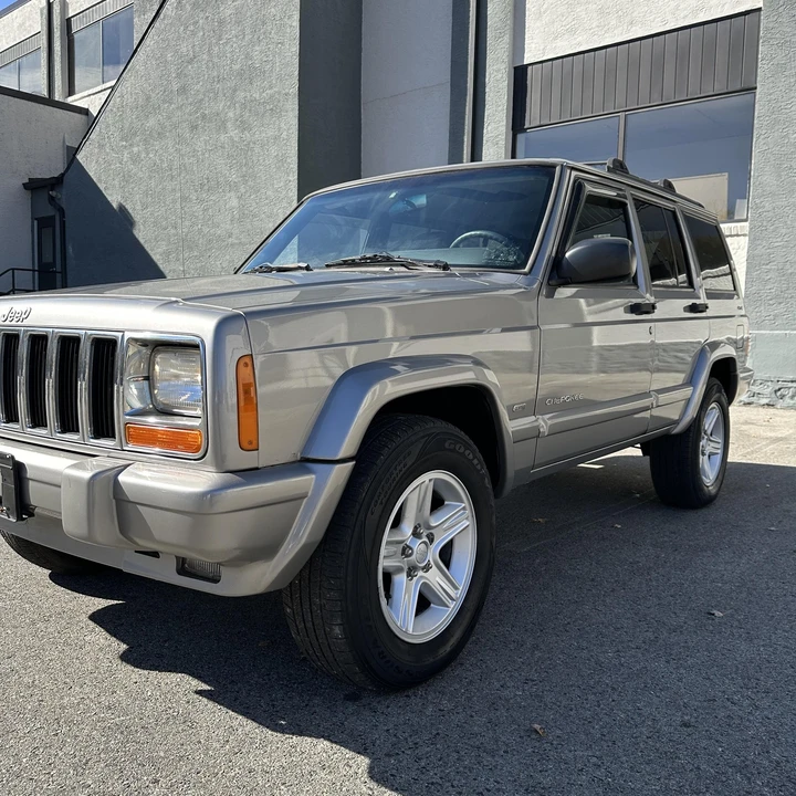 2000 Jeep XJ Cherokee - Image 10 of 12