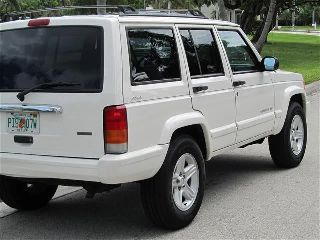 2000 Jeep XJ Cherokee - Image 3 of 12
