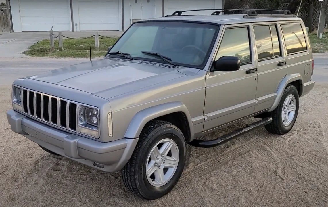 2000 Jeep XJ Cherokee - Image 3 of 31