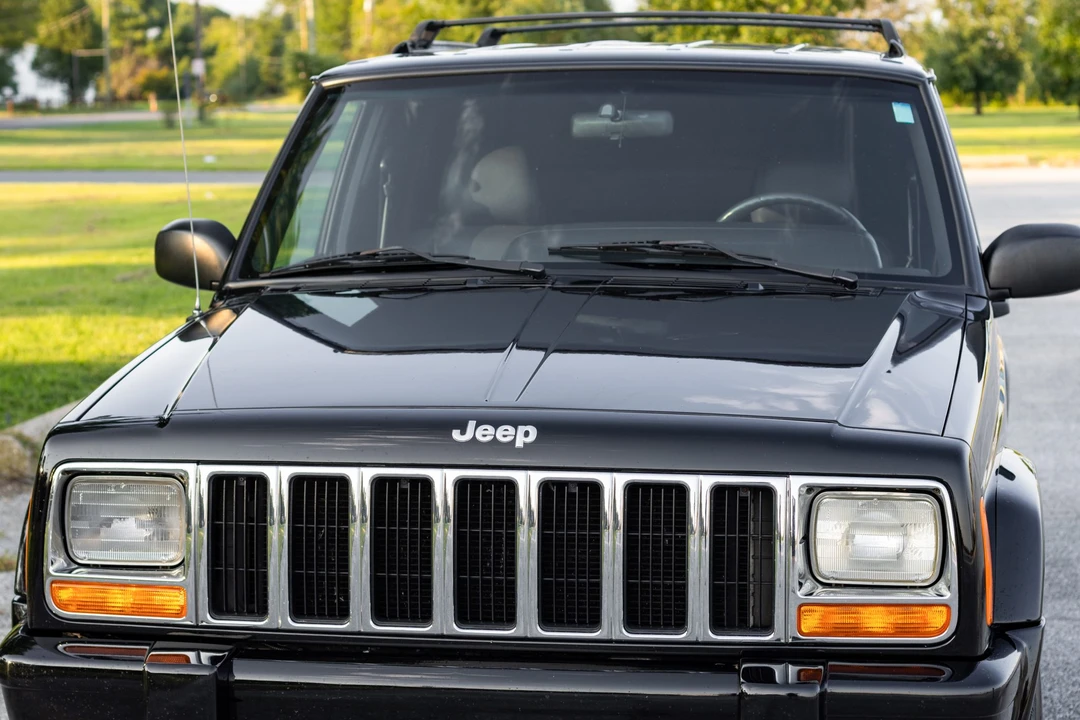 2000 Jeep XJ Cherokee - Image 21 of 31