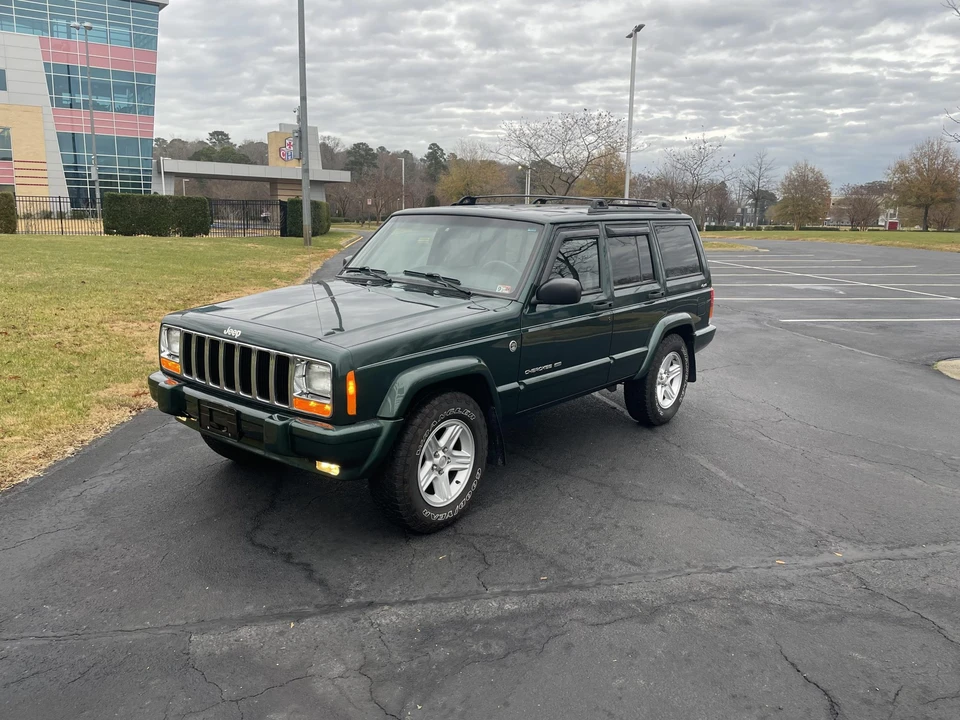 2000 Jeep XJ Cherokee - Image 11 of 31