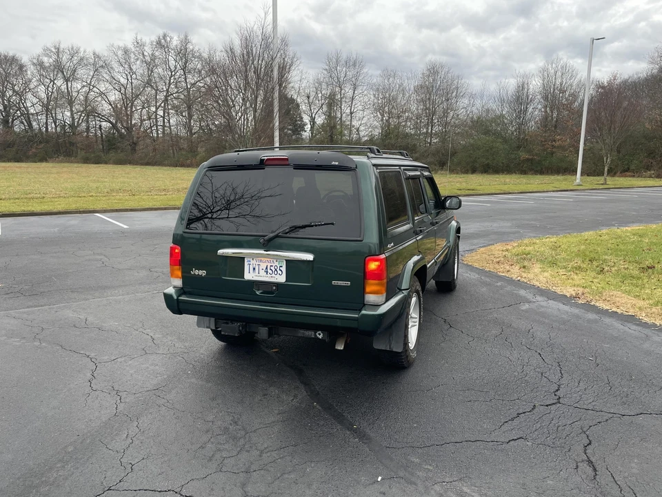 2000 Jeep XJ Cherokee - Image 19 of 31