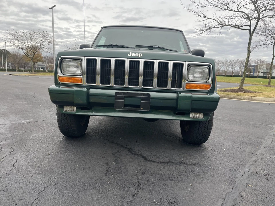 2000 Jeep XJ Cherokee - Image 7 of 31