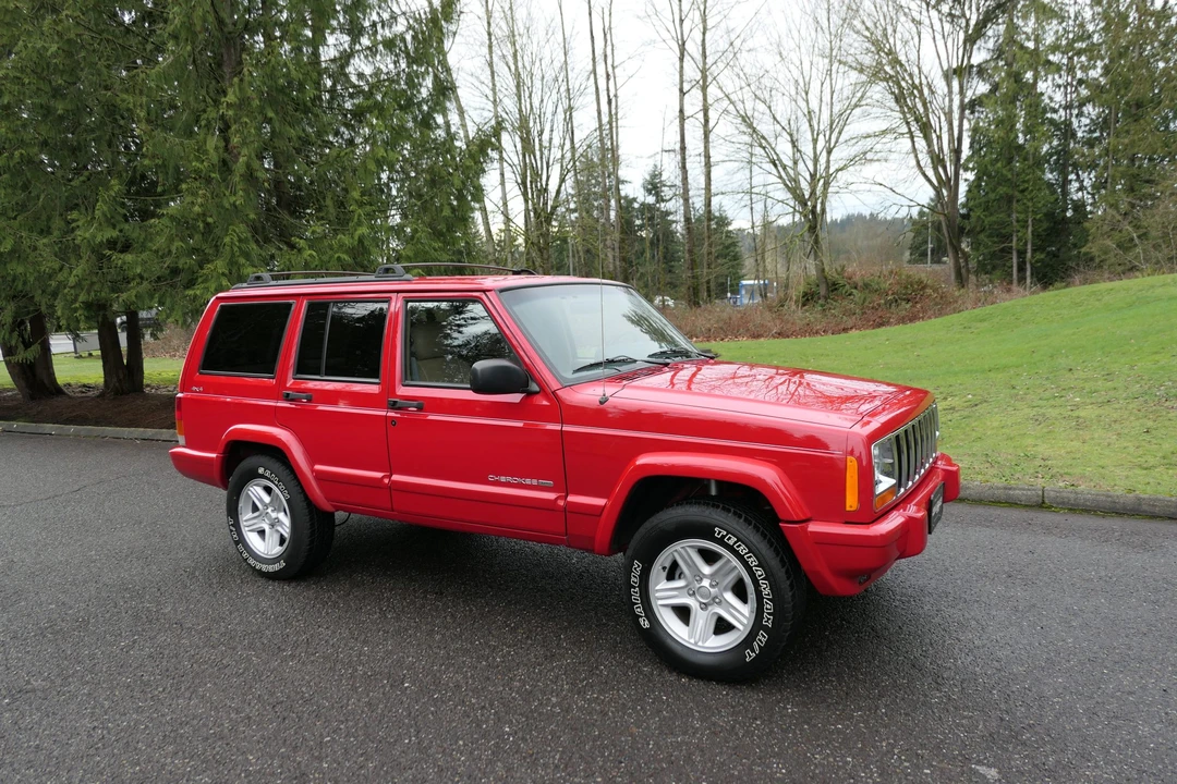 2000 Jeep XJ Cherokee - Image 16 of 31