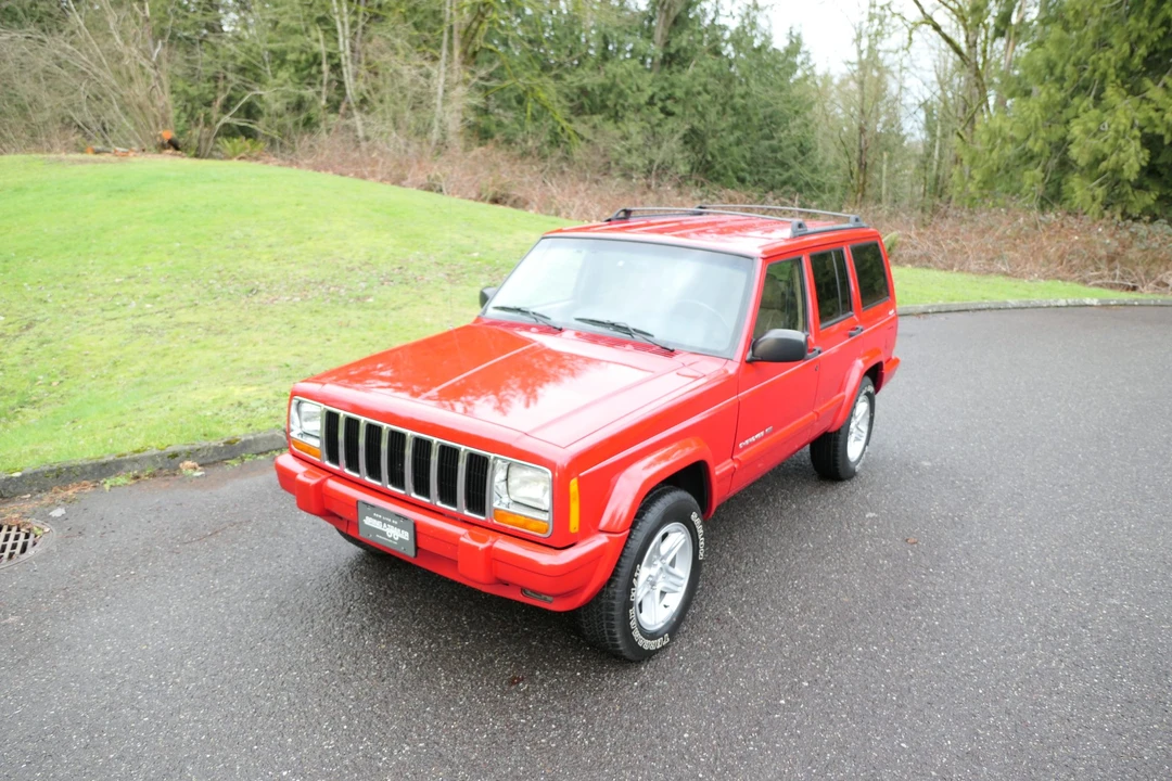 2000 Jeep XJ Cherokee - Image 2 of 31
