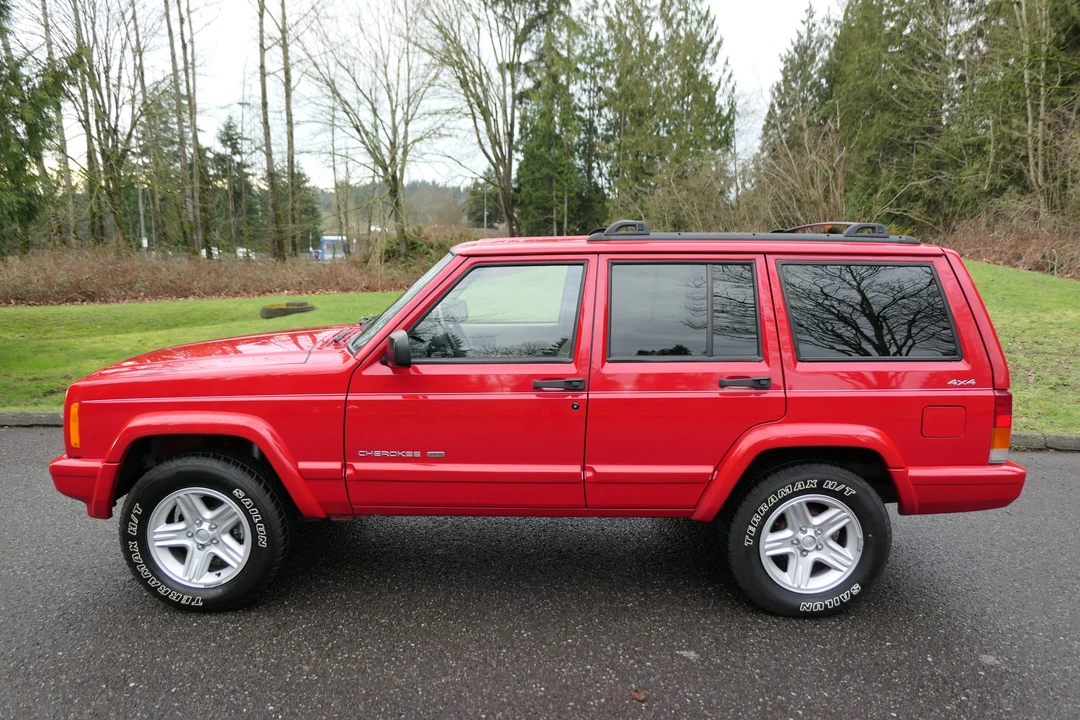 2000 Jeep XJ Cherokee - Image 6 of 31