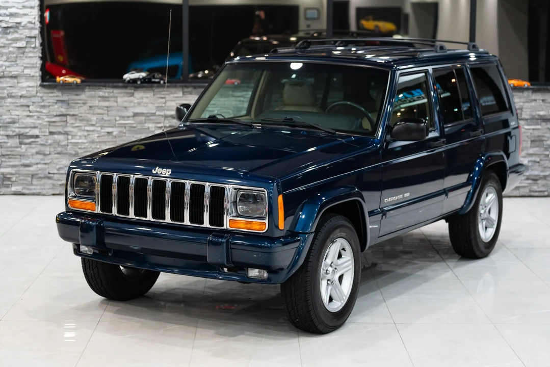 2000 Jeep XJ Cherokee - Image 18 of 31