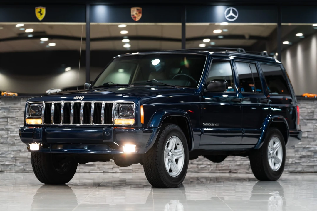 2000 Jeep XJ Cherokee - Image 12 of 31