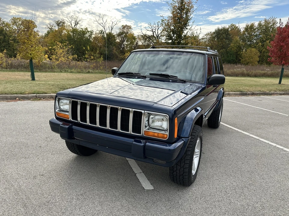 2000 Jeep XJ Cherokee - Image 3 of 31