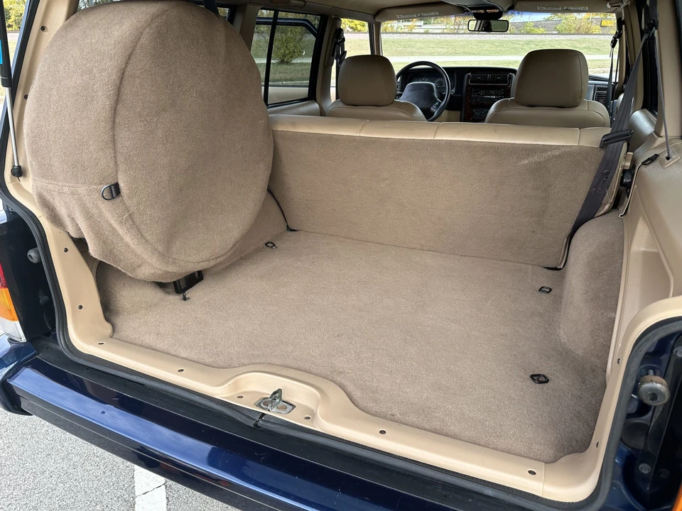 2000 Jeep XJ Cherokee - Image 31 of 31