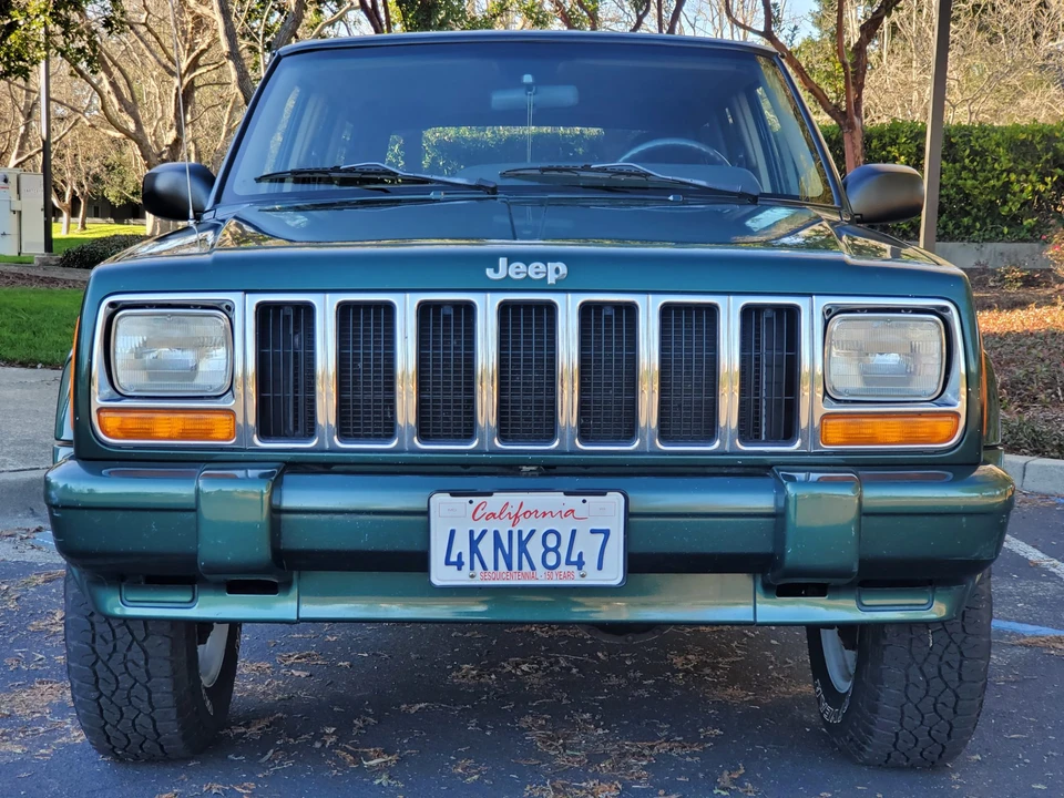 2000 Jeep XJ Cherokee - Image 12 of 31