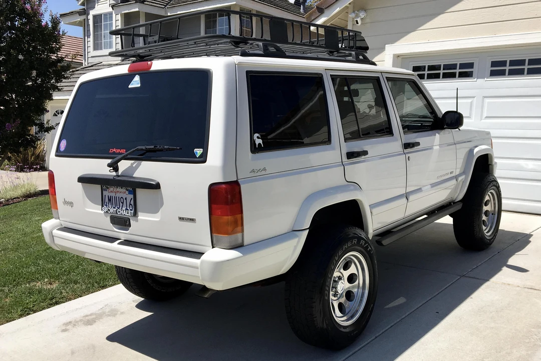 2000 Jeep XJ Cherokee - Image 5 of 14