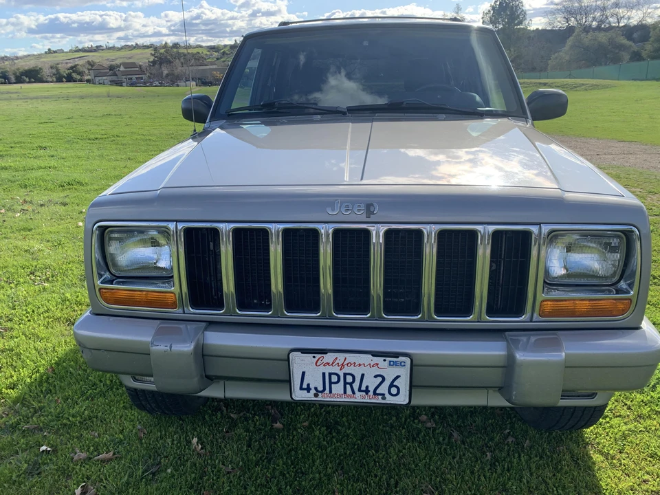 2000 Jeep XJ Cherokee - Image 7 of 31