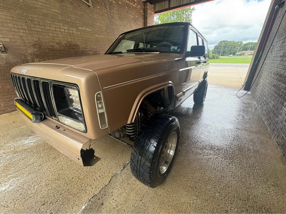 2000 Jeep XJ Cherokee - Image 5 of 9