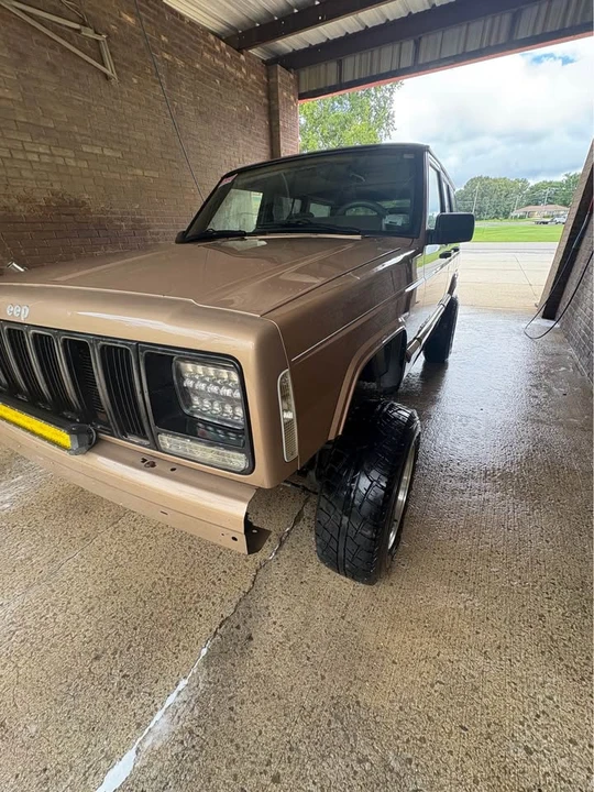 2000 Jeep XJ Cherokee - Image 4 of 9
